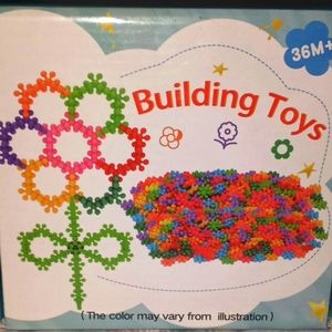 NEW 250pcs interlocking toys, great for color recognition, counted, and sorting